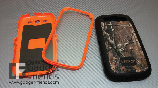 เคส Otterbox Samsung Galaxy S3 Defender Real tree camo ของแท้ 100% มาแล้วสำหรับ Otterbox รุ่น Real Tree สุดฮิต ด้วยลายต้นไม้พร้อมลุยไปทุกสถานการณ์  พร้อม Grip สำหรับพกพาได้สะดวก